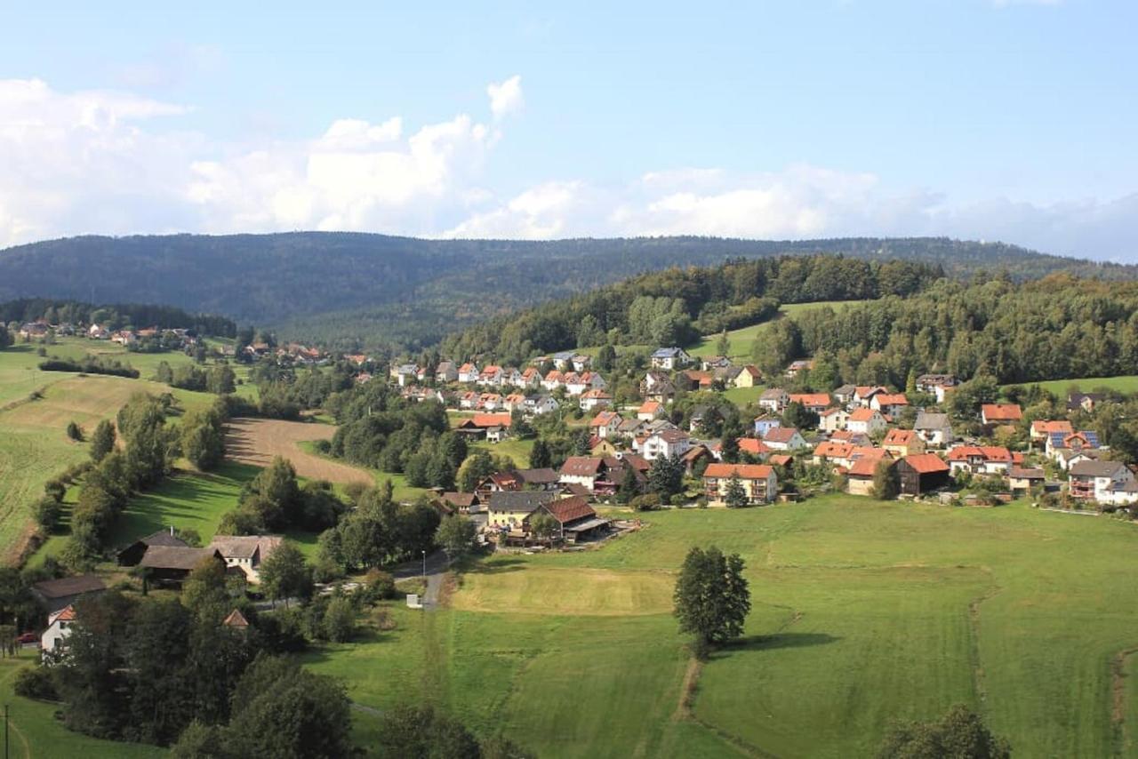 Ferienwohnungen Sonnleite Friedenfels Esterno foto